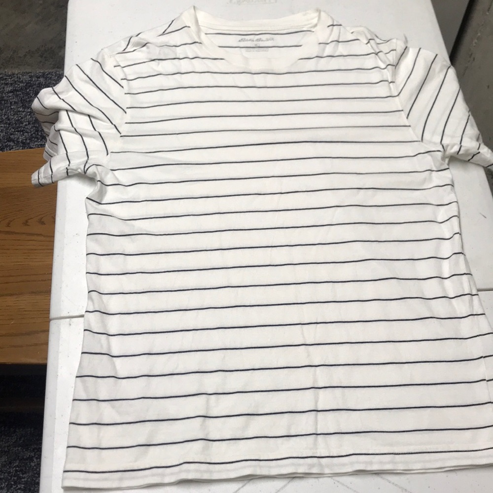 Eddie Bauer t shirt